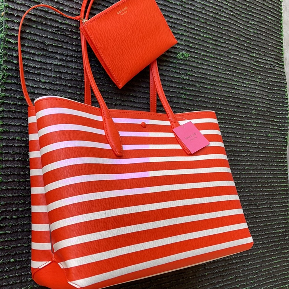 Kate Spade All Day Sailing Stripe Large Tote - Picture 3 of 16